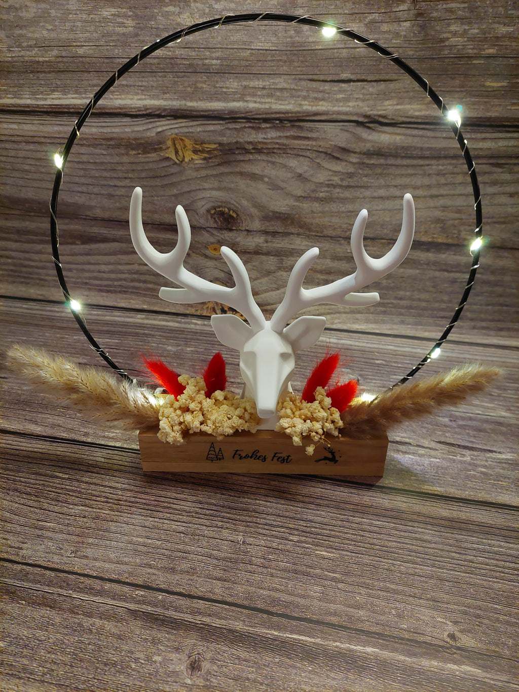 Großer Hirsch mit Beleuchtungsring