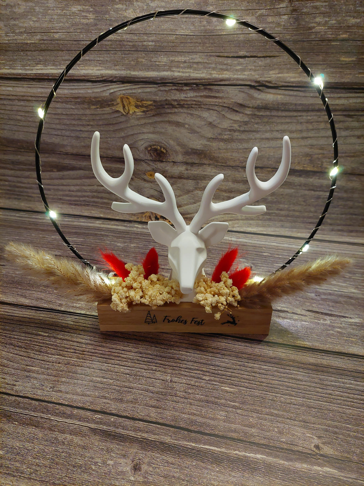 Großer Hirsch mit Beleuchtungsring